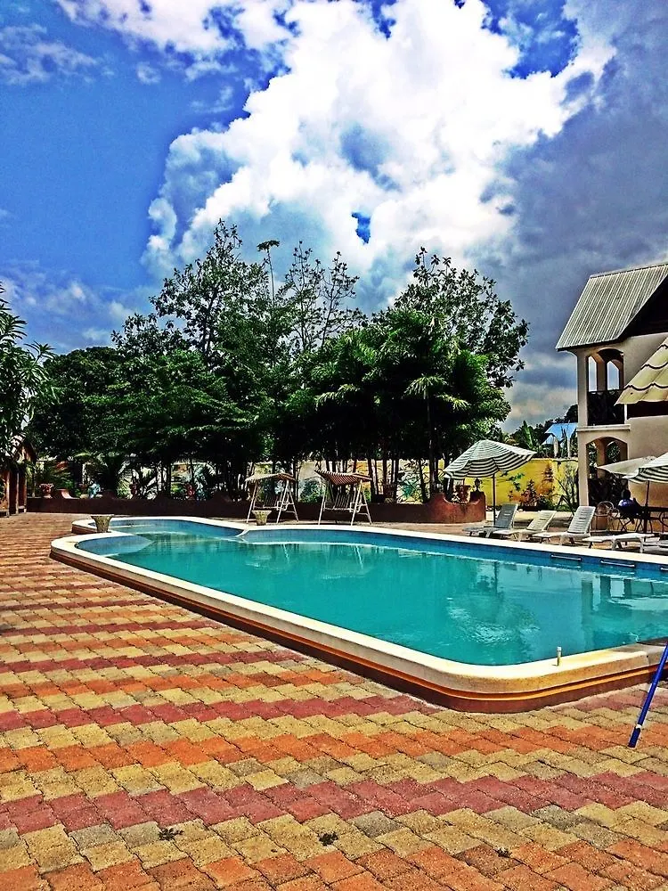 Hotel Taciana Leogane Haiti